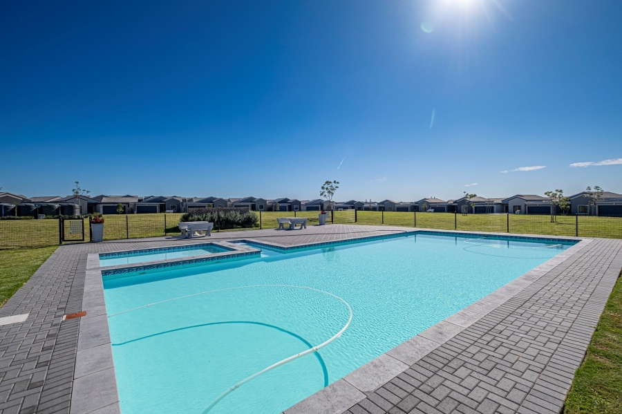 4 Bedroom Property for Sale in Westbrook Eastern Cape